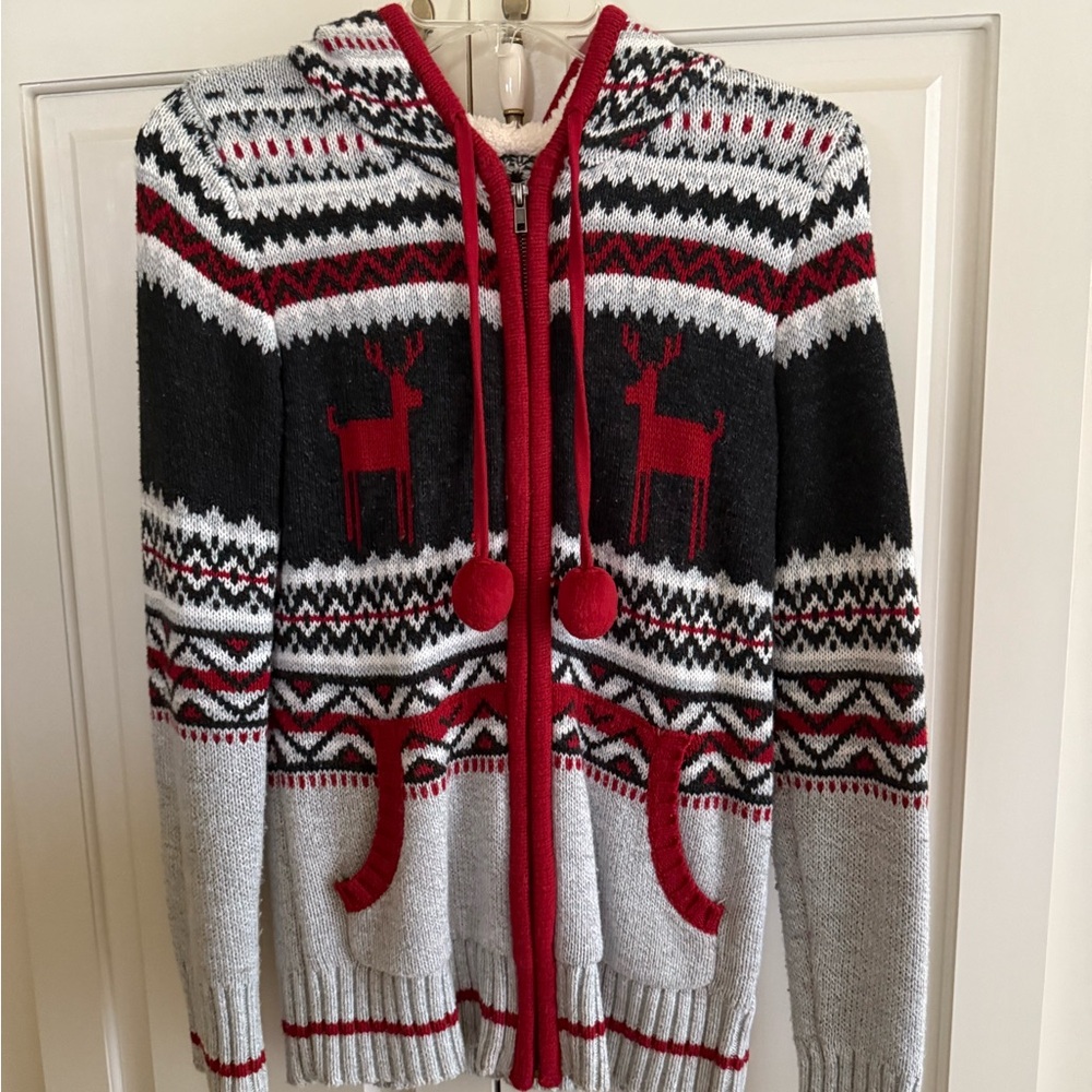 Shrinking Violet Black and Red Zip Up Sweater Nordic Design